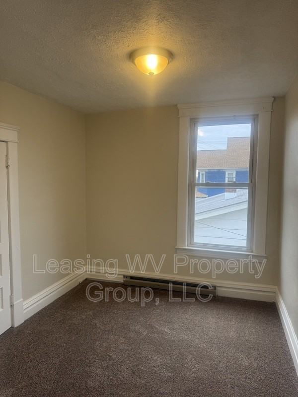 2914 Virginia Ave - Photo 6 of 17