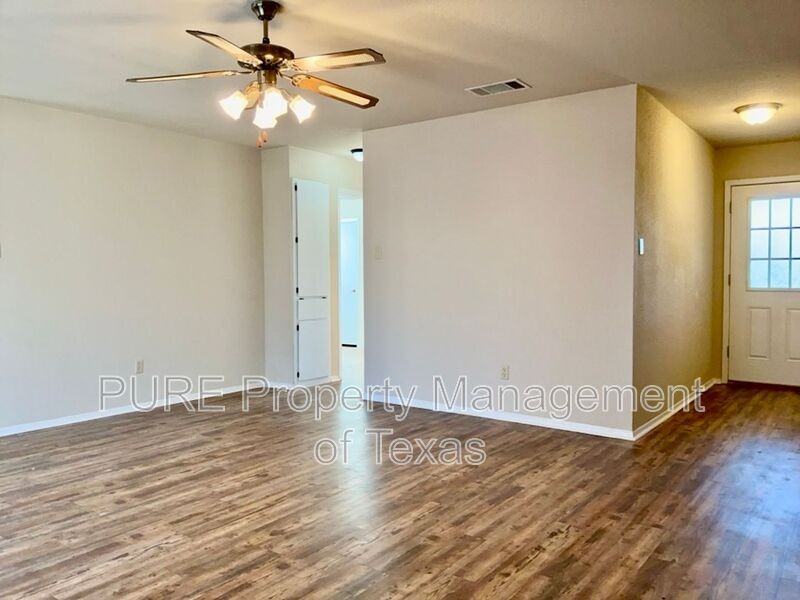 1906 Bradmore Dr - Photo 4 of 23