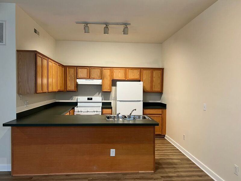 510 Mcintire Rd #2 - Photo 6 of 11