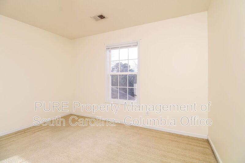 320 Blackloon Dr - Photo 3 of 17