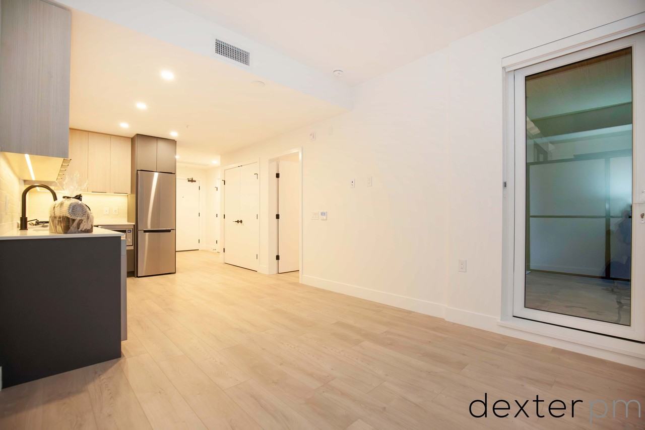 111 Buller Street #608 - Photo 2 of 23