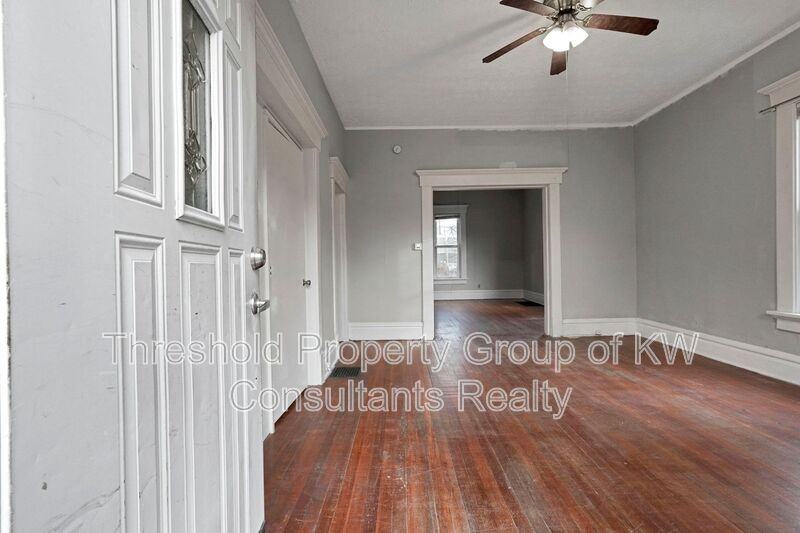 60 E Patterson Ave - Photo 2 of 33