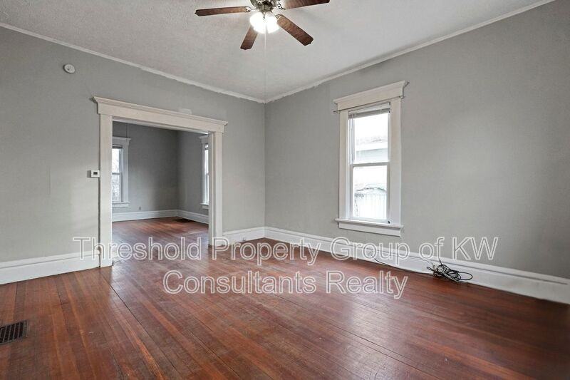 60 E Patterson Ave - Photo 4 of 33