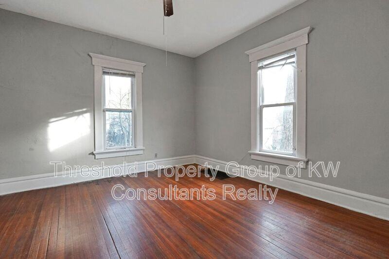 60 E Patterson Ave - Photo 6 of 33