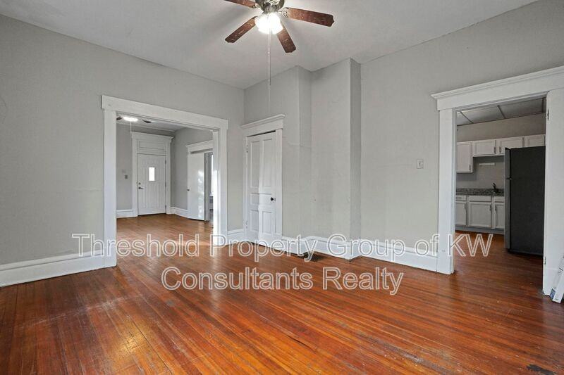 60 E Patterson Ave - Photo 7 of 33