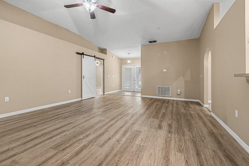 1528 Vista Lake Cir - Photo 5 of 25