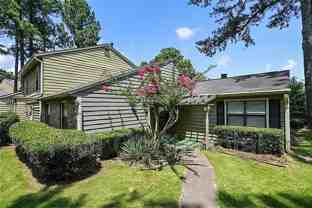 76 Sandalwood Cir - Photo 1 of 1