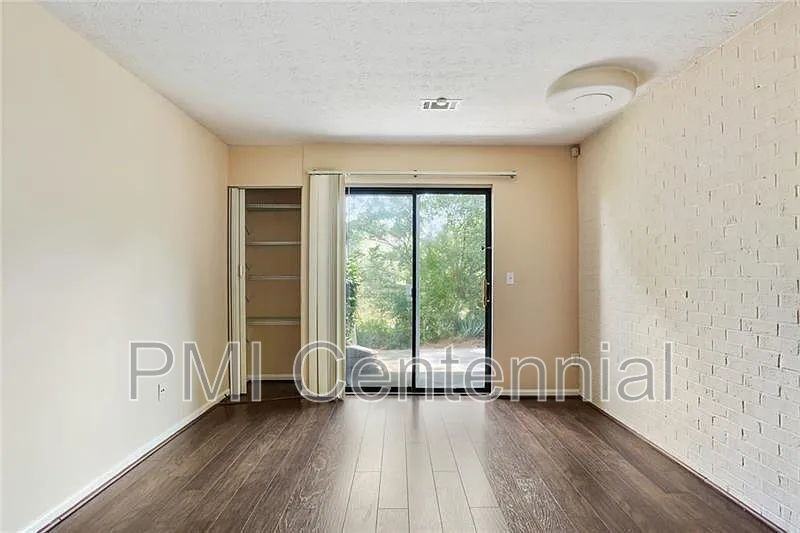 76 Sandalwood Cir - Photo 3 of 19