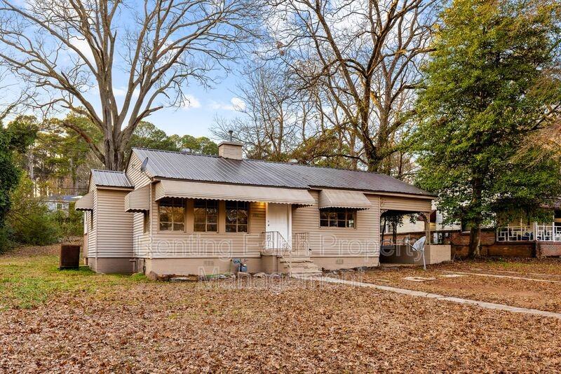 620 Annie Laura Dr - Photo 2 of 21