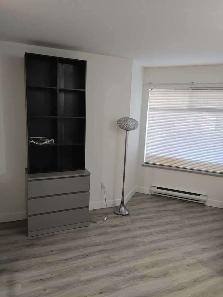 102 Ave & 140 St - Photo 5 of 10