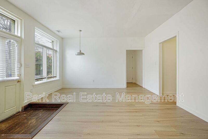 505 N Greensboro St #A - Photo 3 of 14