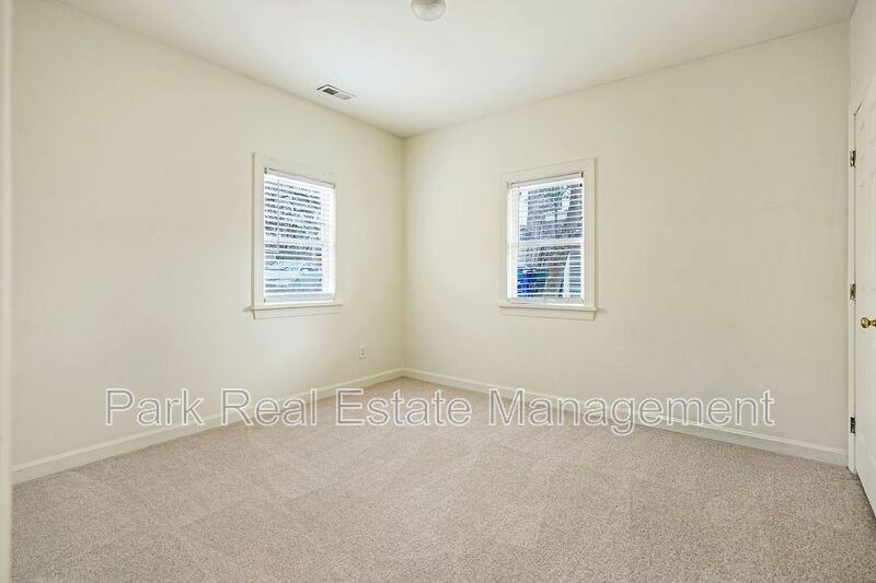 505 N Greensboro St #A - Photo 6 of 14