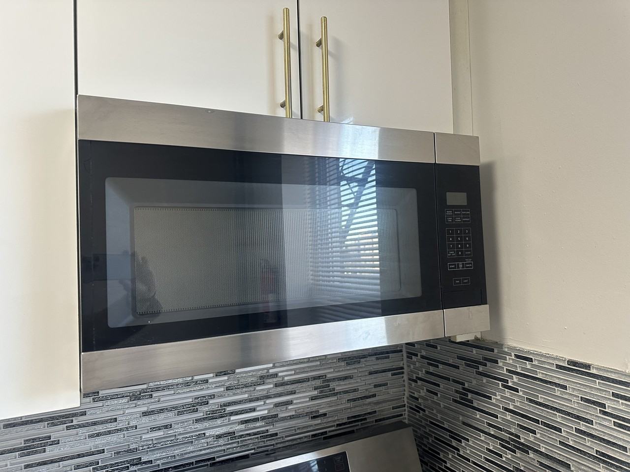 328 61st Street #C1 - Photo 3 of 23