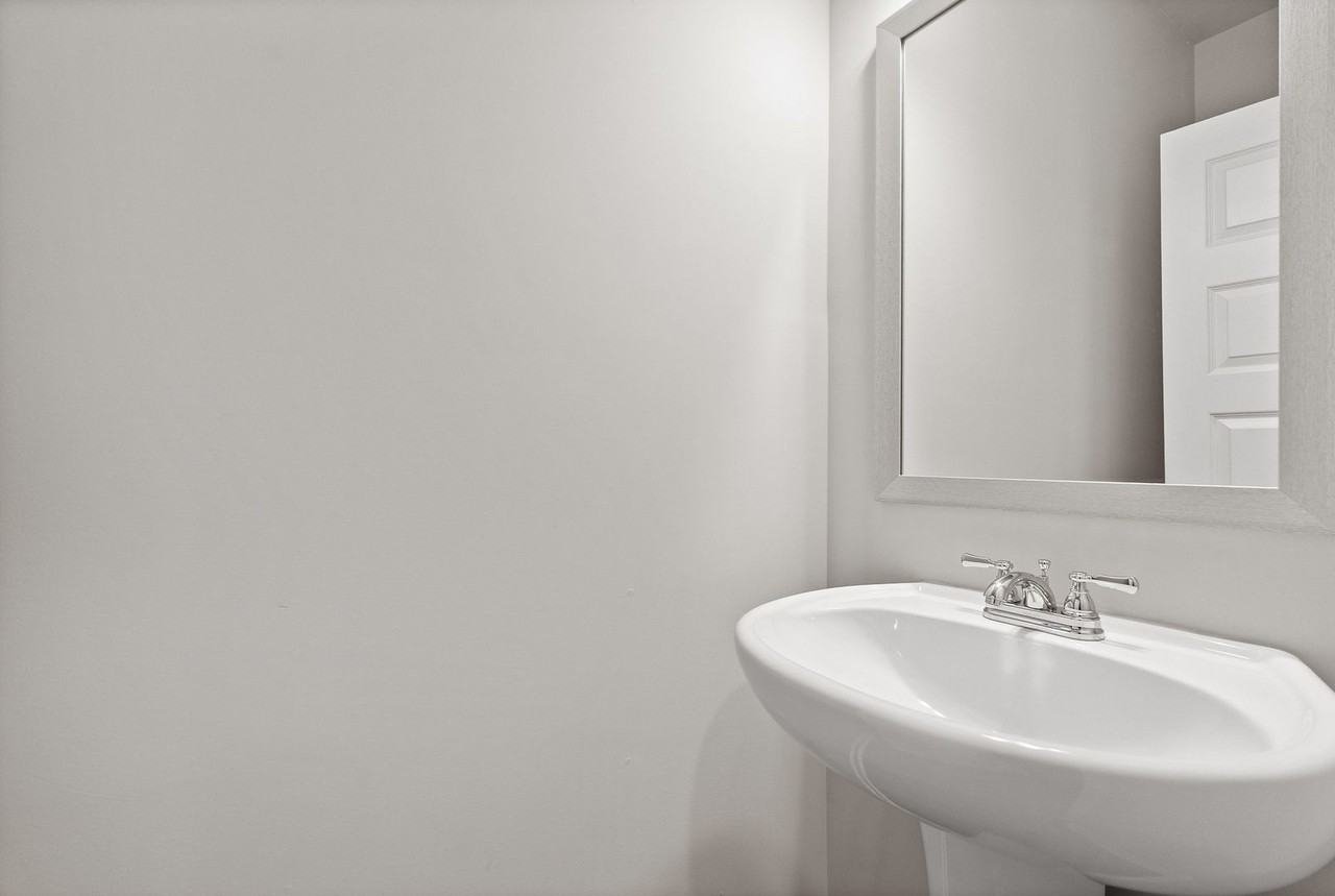 3737 Prospect Point Dr - Photo 7 of 35