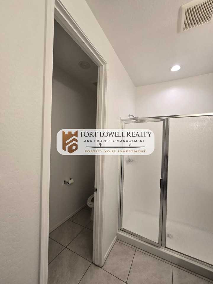 17930 W Toronto Way - Photo 5 of 15