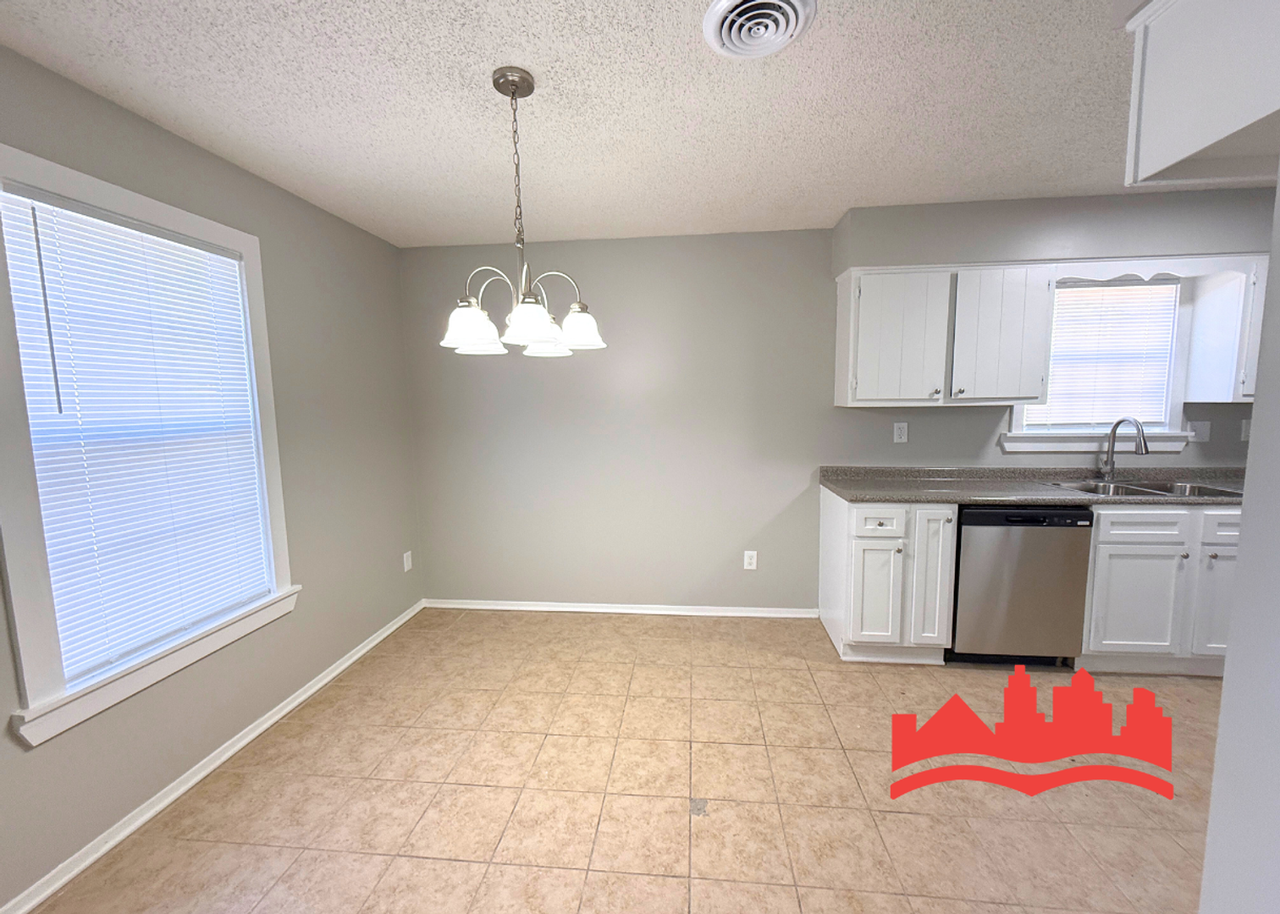 3883 Drayon Cv - Photo 5 of 15