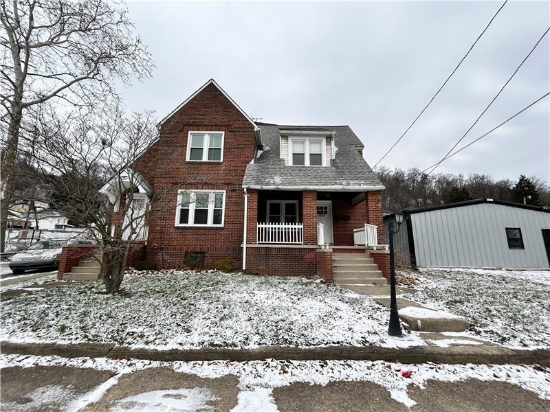 3537 Orchard St - Photo 2 of 12