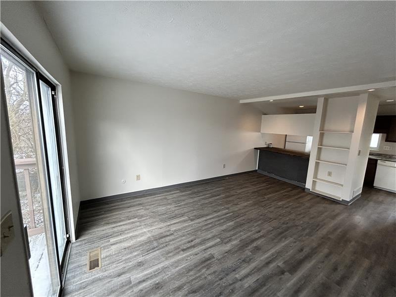 134 Orchard Dr #134C - Photo 5 of 14