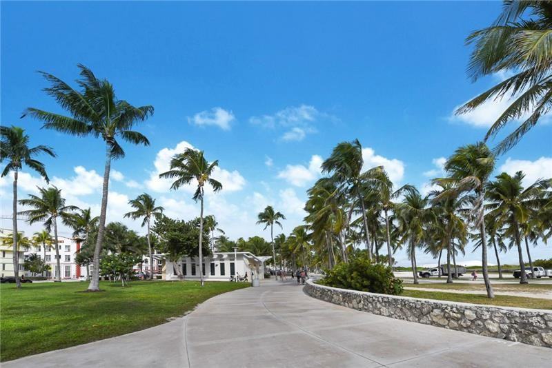 465 Ocean Dr #1024 - Photo 5 of 10