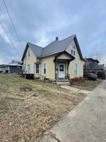 featured image of 103 E Washington St