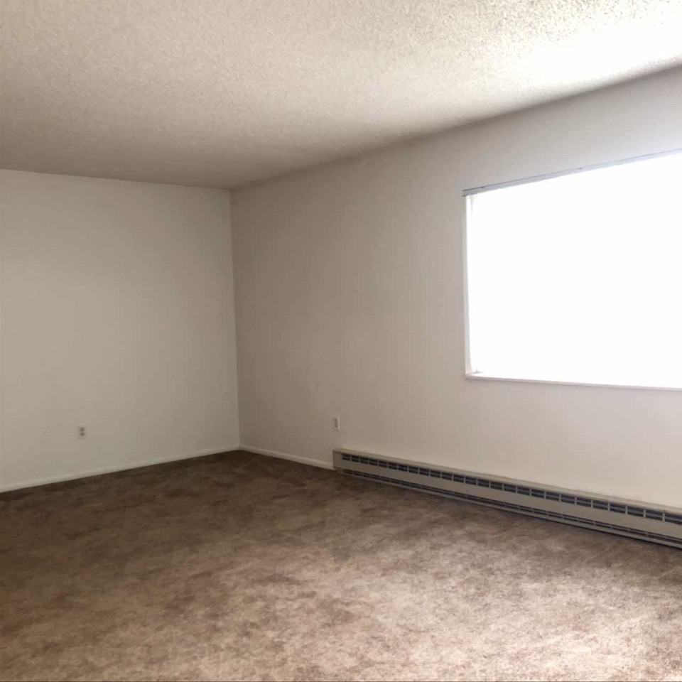 3106 Palm Ct. - Photo 2 of 13