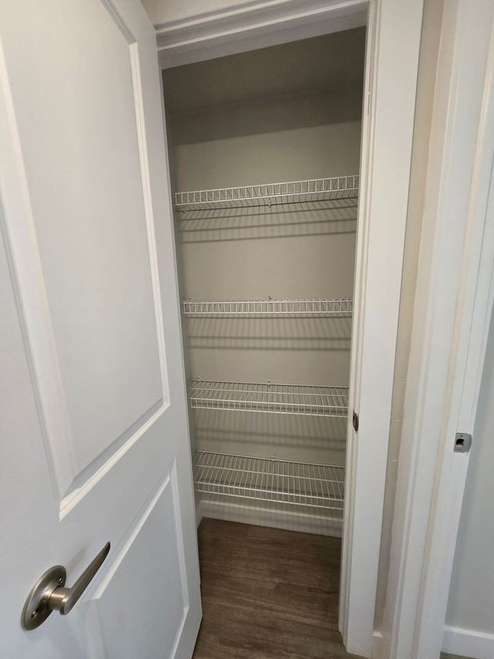 Lincolnshire West - Photo 7 of 50