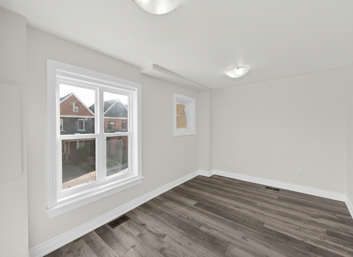 33 Fairleigh Avenue North #2 - Photo 5 of 16