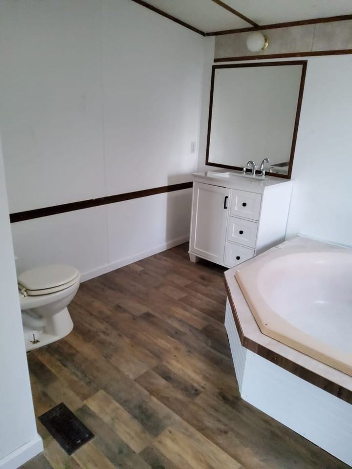 Legends Mobile Home Park - Photo 6 of 10