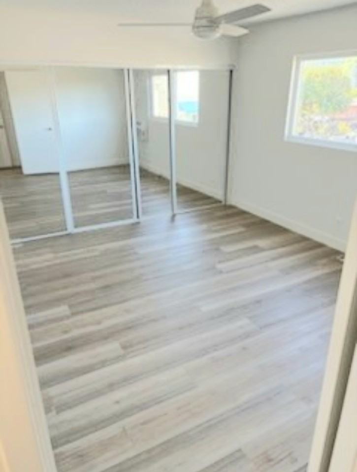 469 West Windsor Road - Photo 2 of 16