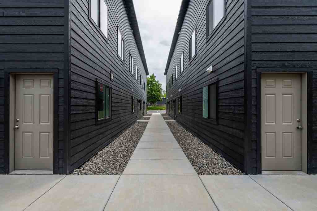 218 Reda Lane - Photo 2 of 30