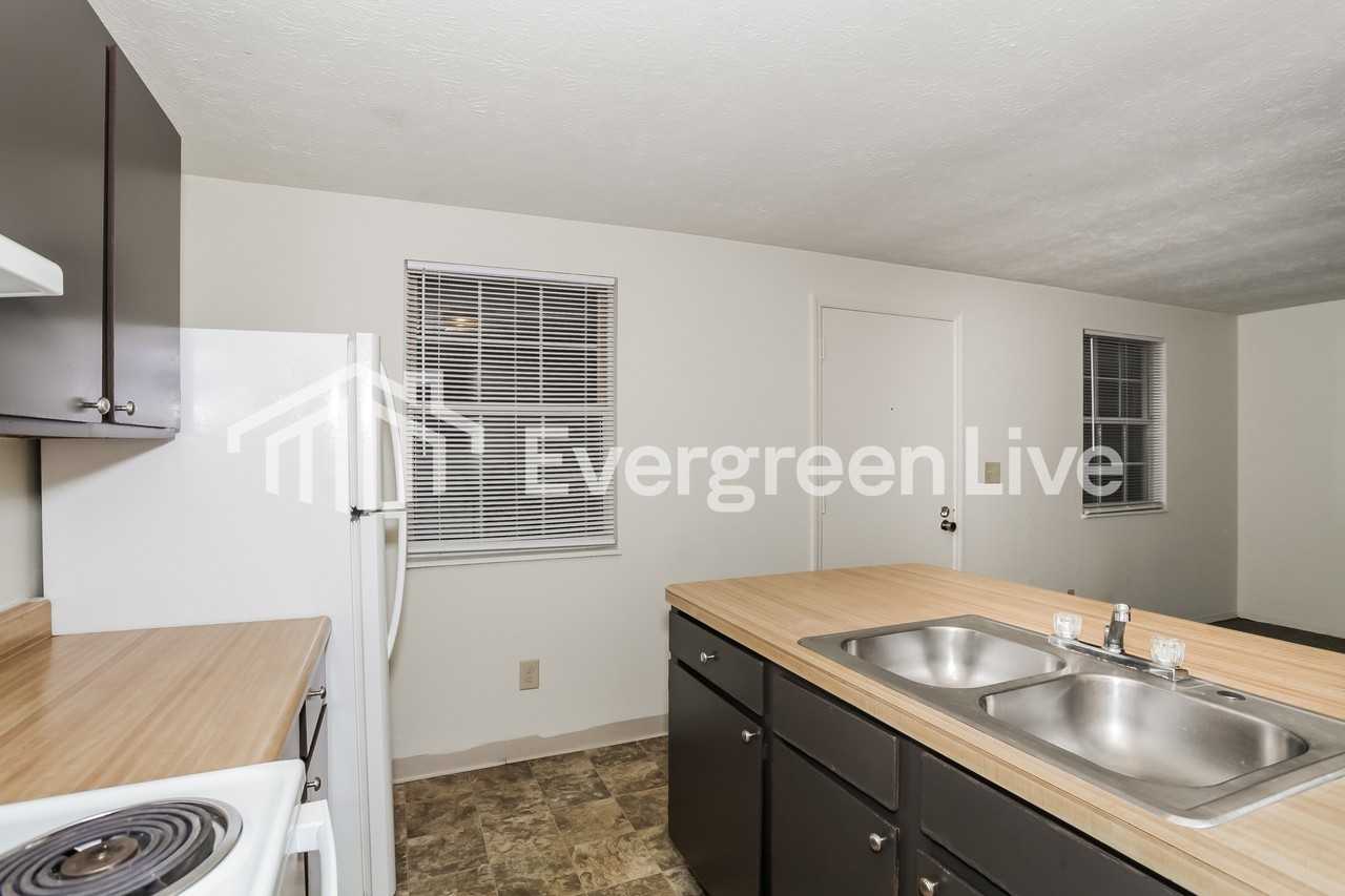 7665 Pomeranian Dr - Photo 6 of 15