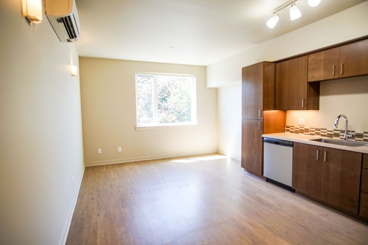 2250 Ne Glisan St #307 - Photo 4 of 10