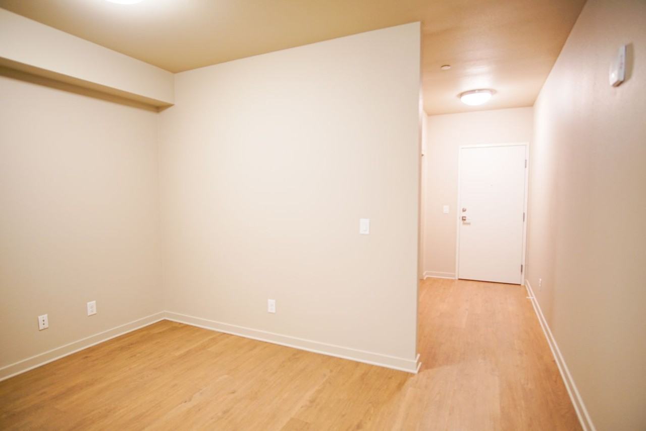 2250 Ne Glisan St #307 - Photo 7 of 10