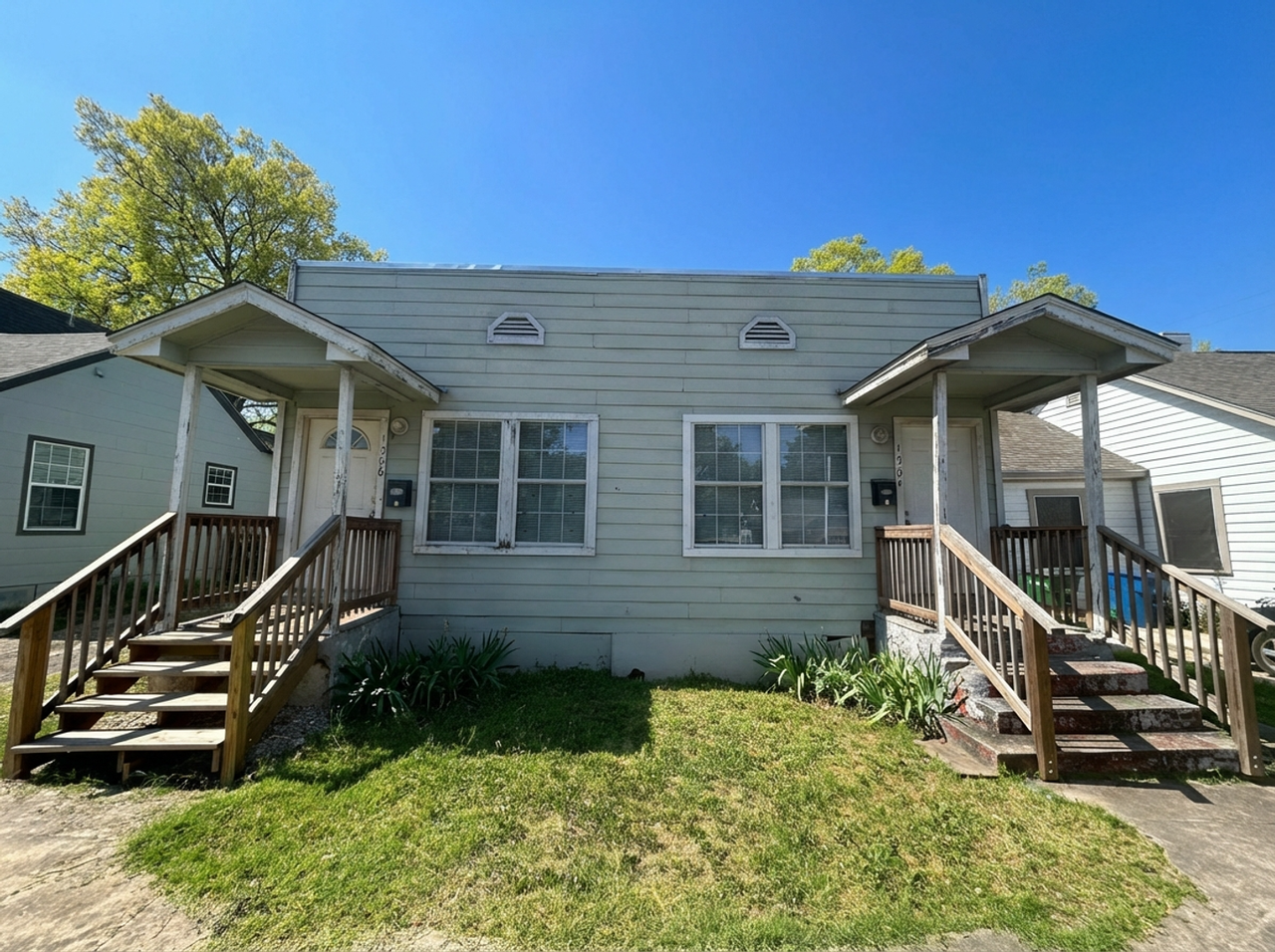 1506 Schley Ave - Photo 2 of 15