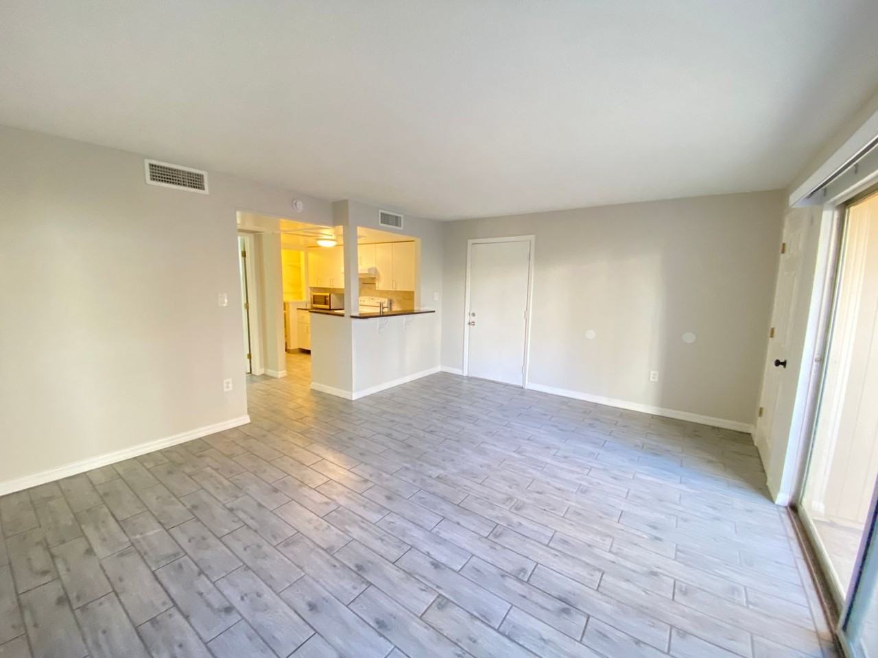 608 Orange Dr #181 - Photo 2 of 24