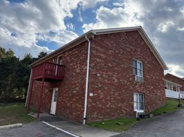 featured image of 609 S Lake Dr