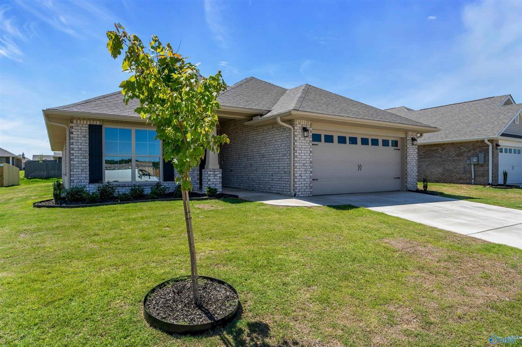 210 Gwinnett Dr - Photo 2 of 36