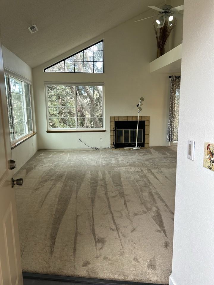 4831 White Rock Cir Apt F - Photo 6 of 25