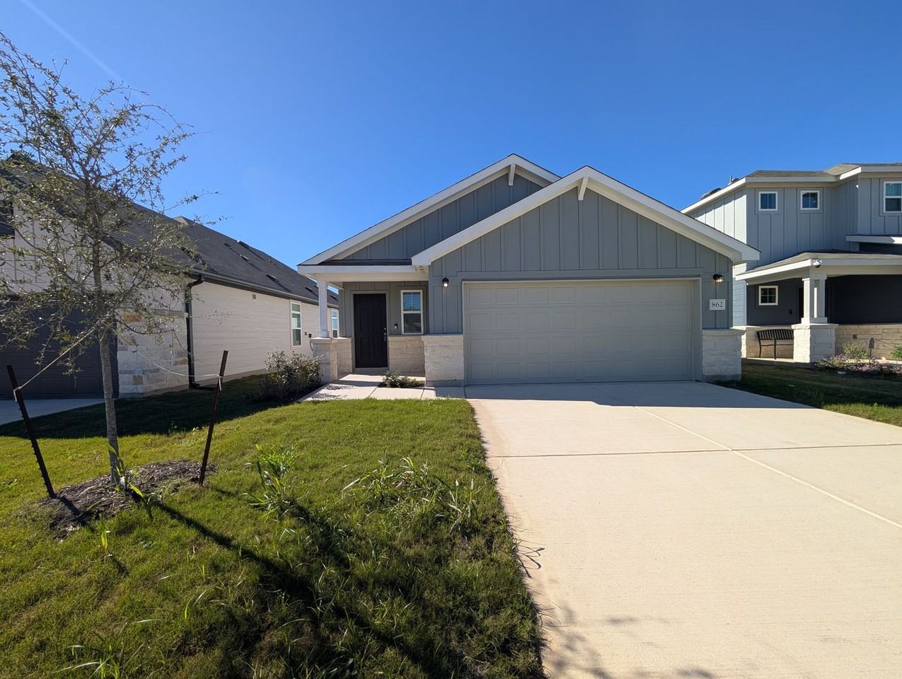 862 Bluegrass Pt - Photo 3 of 35