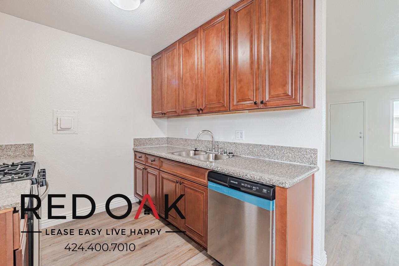 Windsor - Photo 6 of 29