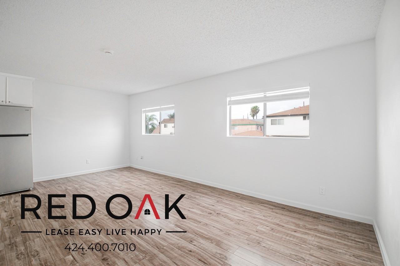 McDonald Apts - Photo 2 of 13