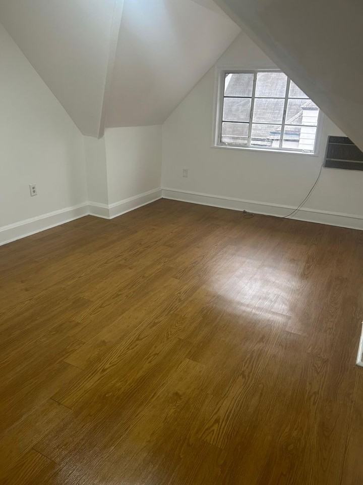 818 Madison Ave - Photo 3 of 4