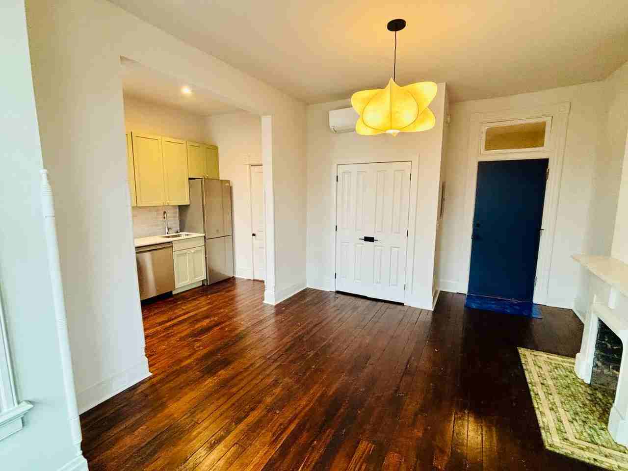 826 Madison Ave - Photo 2 of 6