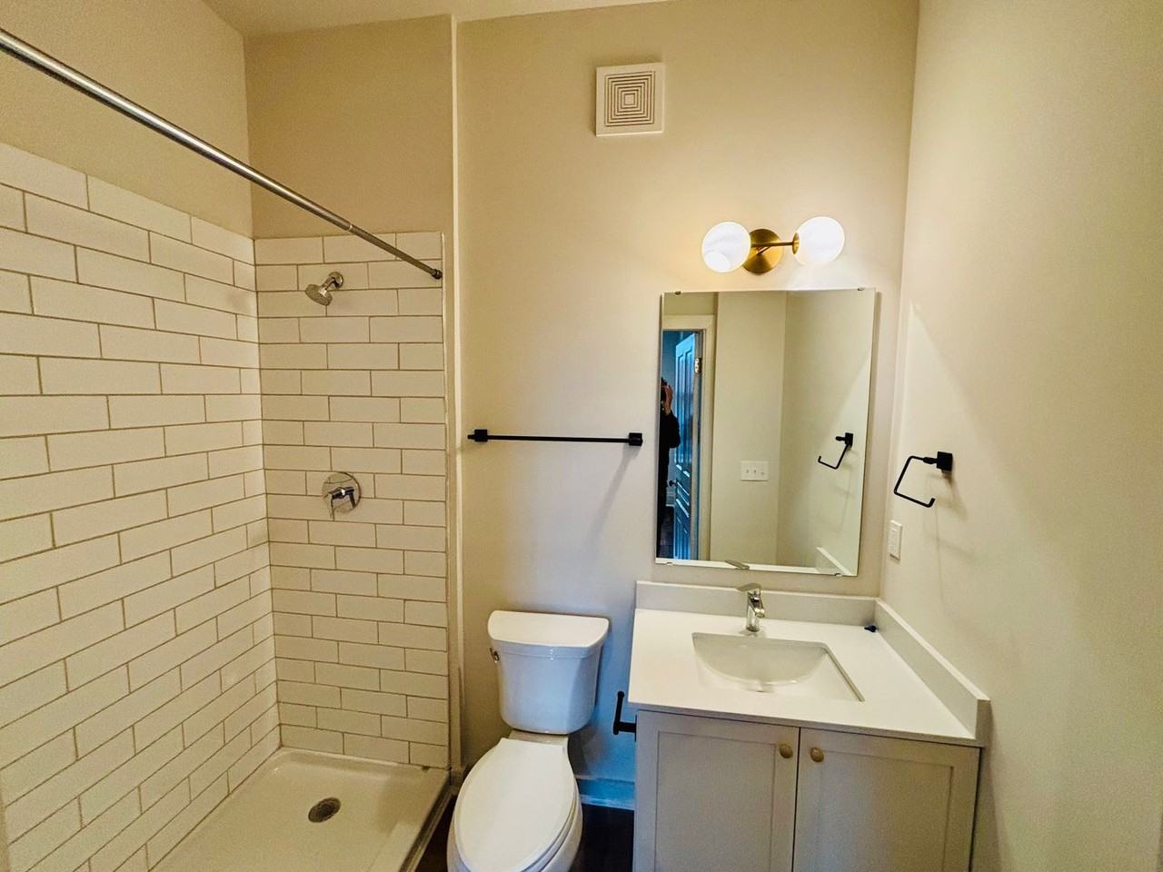 826 Madison Ave - Photo 6 of 6