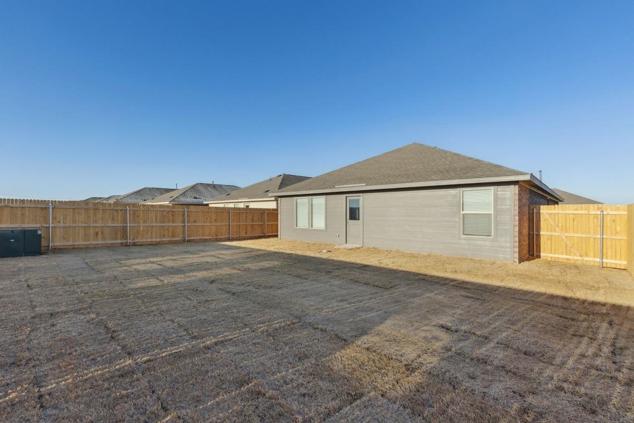 12604 Huntington Ridge Way - Photo 6 of 47