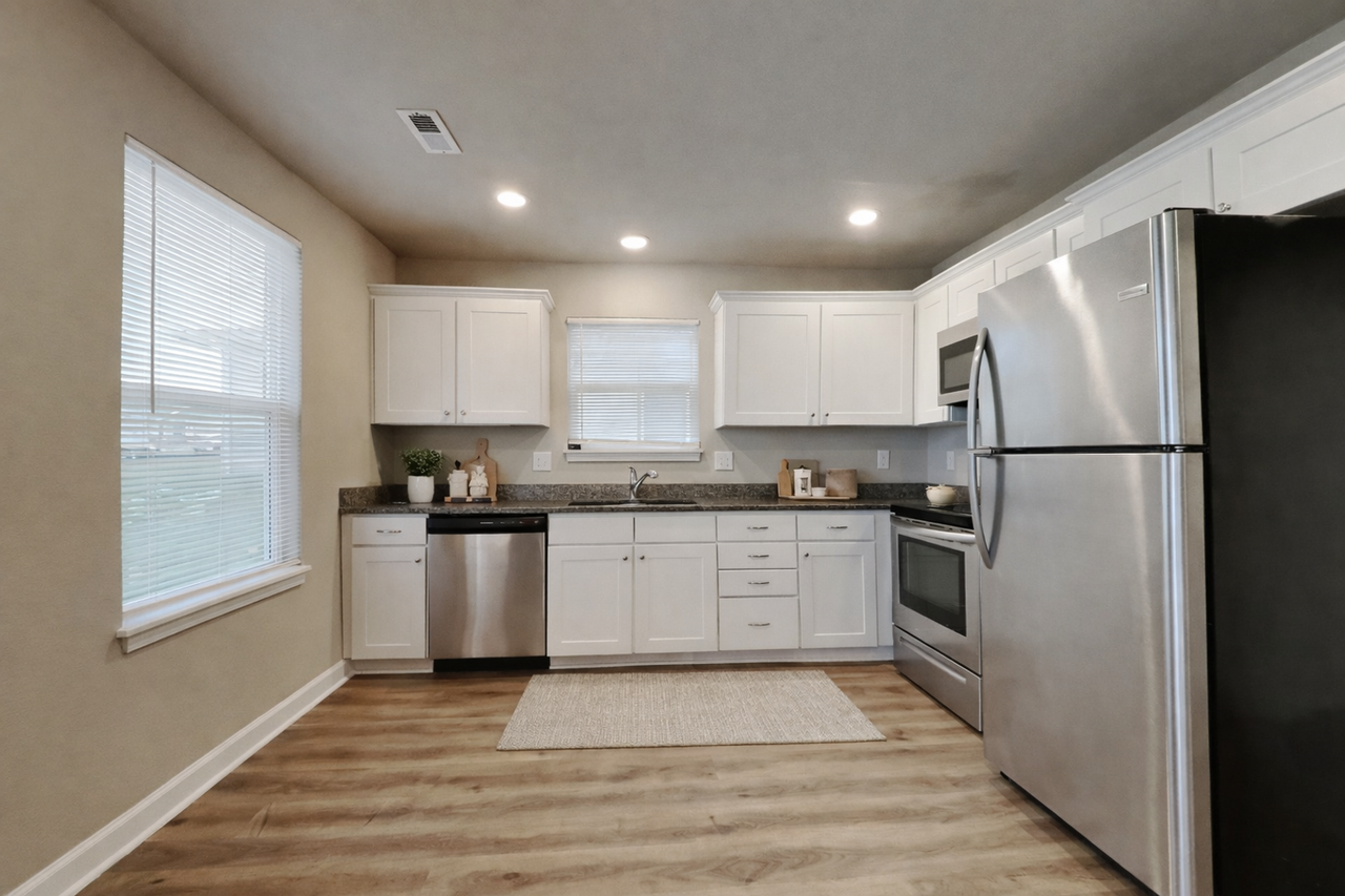 107 Sw Rose St - Photo 4 of 29