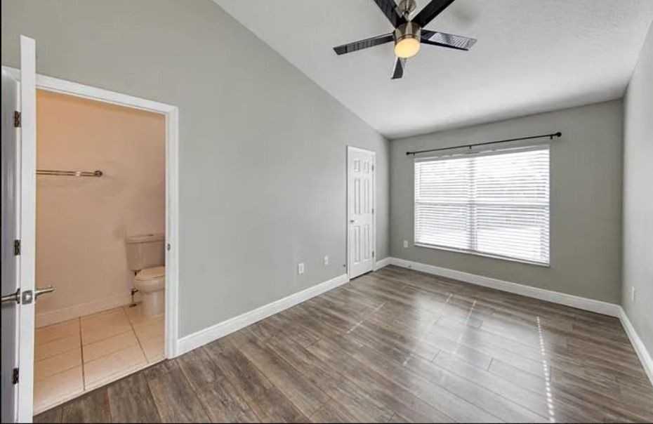 11674 Declaration Dr - Photo 2 of 4