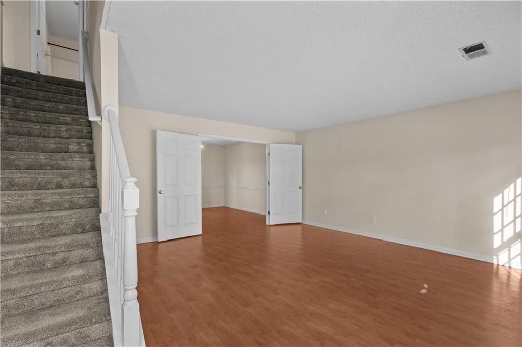 2155 Southbrook Rdg Nw - Photo 3 of 37