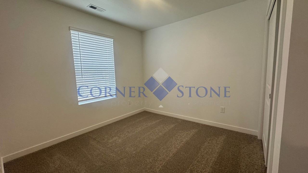 8565 E Love Ct - Photo 7 of 20