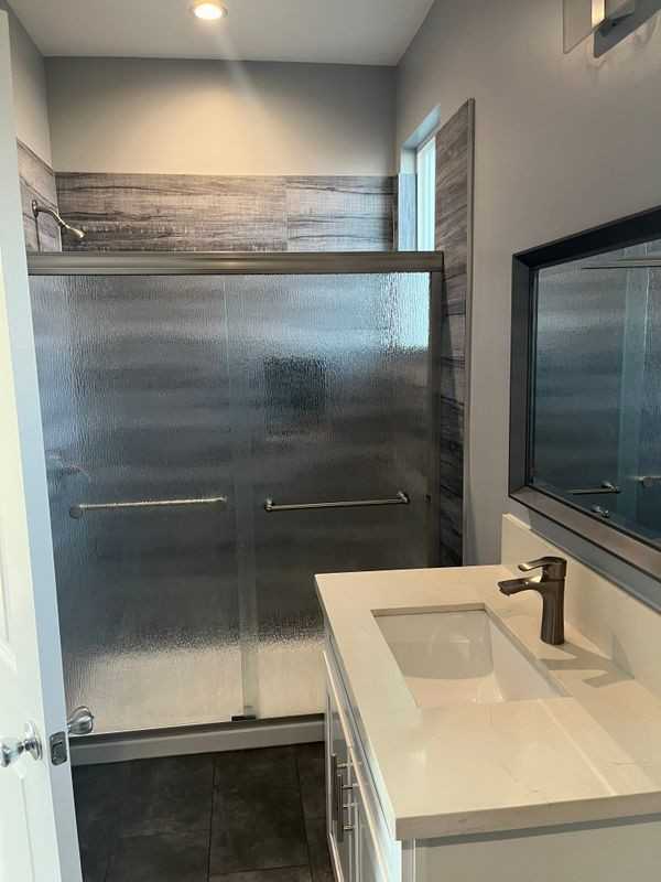 136 N Gage Ave - Photo 3 of 5